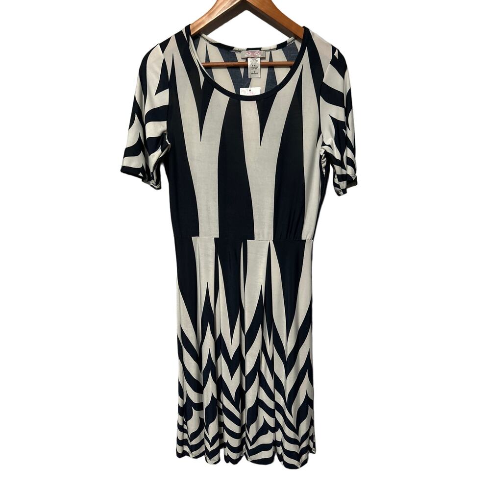 Pretty Young Thing Navy White Short Sleeve Chevron A Line Midi Dress‎ Size M NWT